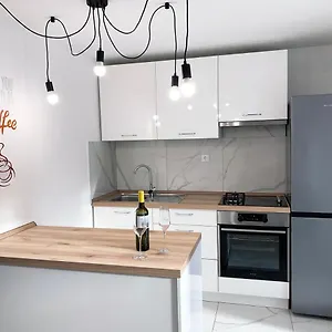 https://new-apartment-ema.primorje-gorskikotar.com