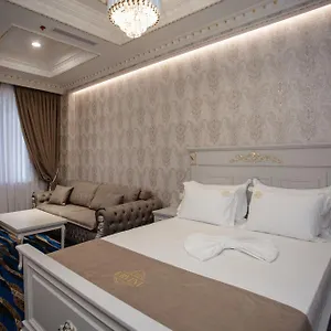 4* فندق Ervini Boutique